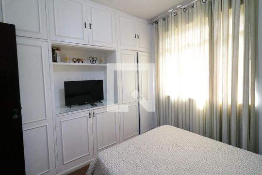 Quarto 1 de casa à venda com 4 quartos, 190m² em Jardim Guanabara, Rio de Janeiro