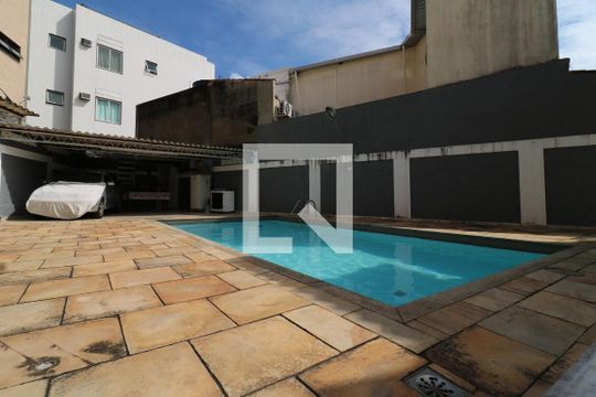Área Externa - Piscina de casa à venda com 4 quartos, 190m² em Jardim Guanabara, Rio de Janeiro