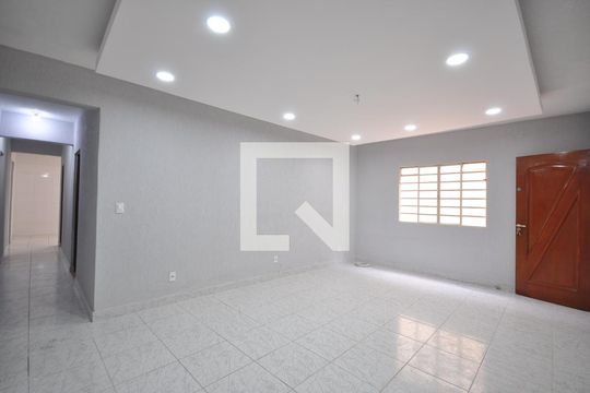 Casa para alugar com 2 quartos, 107m² em Vila Paulistana, São Paulo