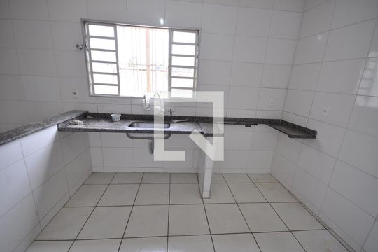 Cozinha de casa para alugar com 2 quartos, 107m² em Vila Paulistana, São Paulo