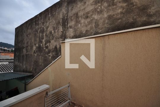 Vista do Quarto 1 de casa para alugar com 2 quartos, 107m² em Vila Paulistana, São Paulo