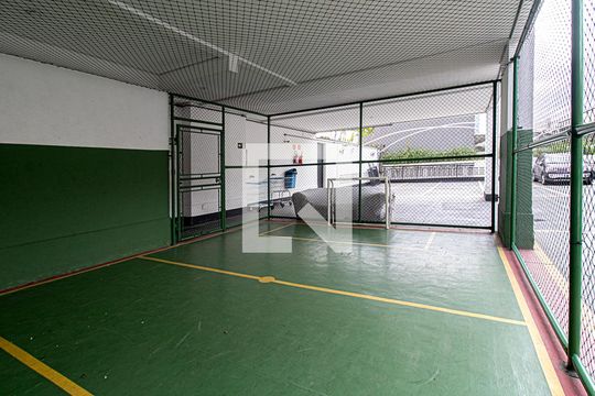 quadra_4 de apartamento à venda com 3 quartos, 73m² em Vila Moinho Velho, São Paulo