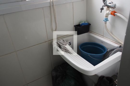 Cozinha e Área de Serviço de apartamento à venda com 2 quartos, 70m² em Vila das Hortências, Jundiaí
