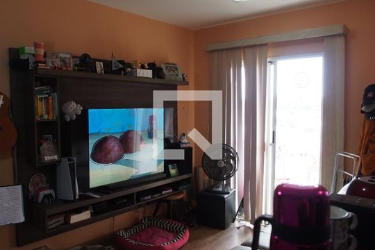 Sala de apartamento à venda com 2 quartos, 70m² em Vila das Hortências, Jundiaí