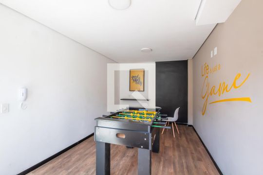 Sala de Jogos de apartamento para alugar com 2 quartos, 44m² em Santa Maria, Osasco