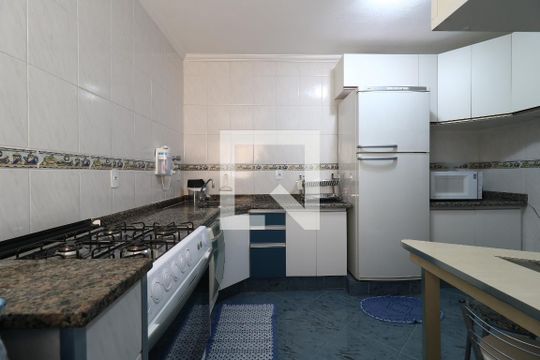 Cozinha de apartamento à venda com 3 quartos, 83m² em Campestre, Santo André