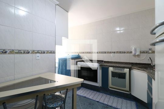 Cozinha de apartamento à venda com 3 quartos, 83m² em Campestre, Santo André