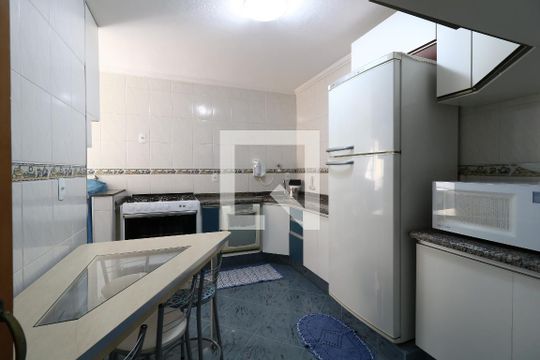 Cozinha de apartamento à venda com 3 quartos, 83m² em Campestre, Santo André