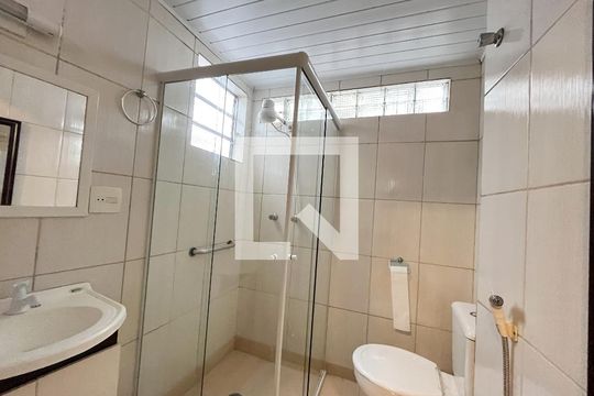 Banheiro da Suíte 1 de casa à venda com 4 quartos, 175m² em Vila da Saúde, São Paulo
