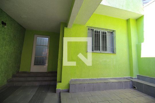 Garagem de casa à venda com 2 quartos, 126m² em Chácara Mafalda, São Paulo