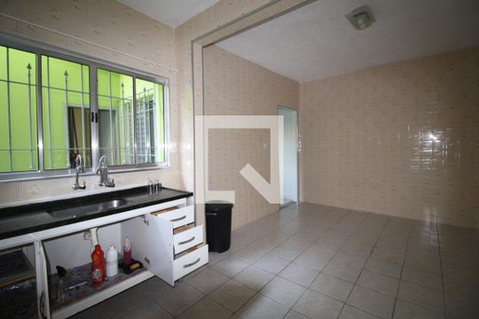 Cozinha de casa à venda com 2 quartos, 126m² em Chácara Mafalda, São Paulo