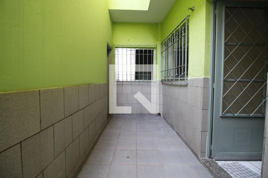 Área externa de casa à venda com 2 quartos, 126m² em Chácara Mafalda, São Paulo
