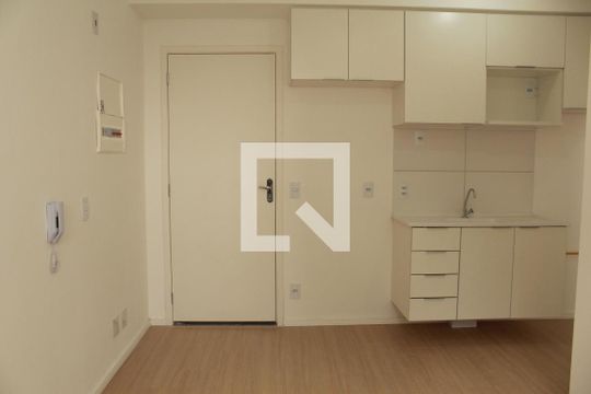 Sala de apartamento à venda com 2 quartos, 34m² em Barra Funda, São Paulo