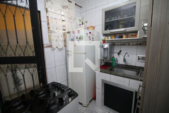 Cozinha de apartamento à venda com 1 quarto, 48m² em Penha, Rio de Janeiro