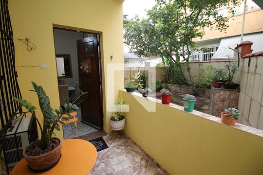 Varanda de apartamento à venda com 1 quarto, 48m² em Penha, Rio de Janeiro