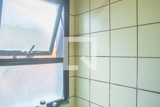 Banheiro de kitnet/studio à venda com 1 quarto, 28m² em Vila Monte Alegre, São Paulo
