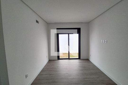 Sala de casa à venda com 3 quartos, 160m² em Hamburgo Velho, Novo Hamburgo