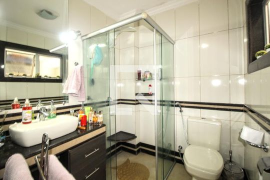 Banheiro de apartamento à venda com 3 quartos, 115m² em Colégio Batista, Belo Horizonte