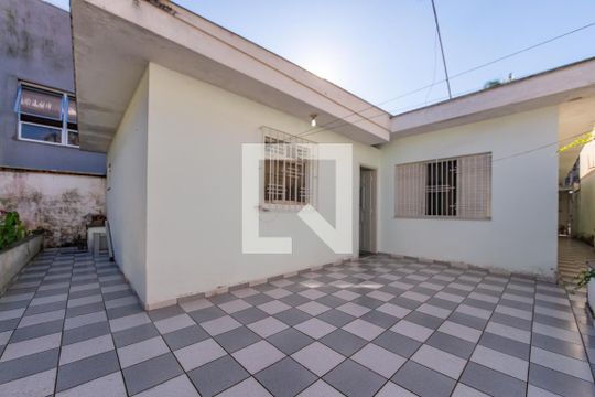 Quintal de casa para alugar com 3 quartos, 163m² em Suíssa, Ribeirão Pires
