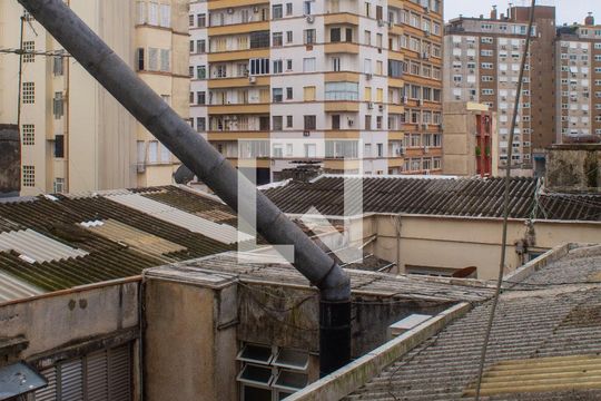 Quarto 2 - varanda de apartamento à venda com 2 quartos, 66m² em Centro Histórico, Porto Alegre