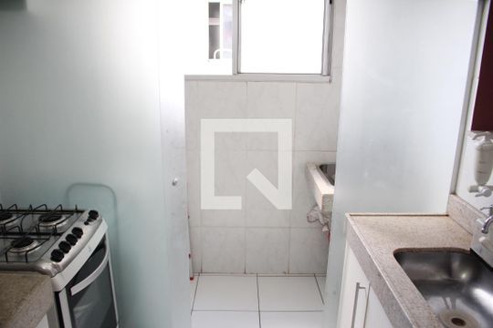 Área de Serviço de apartamento para alugar com 2 quartos, 45m² em Fonte Grande, Contagem