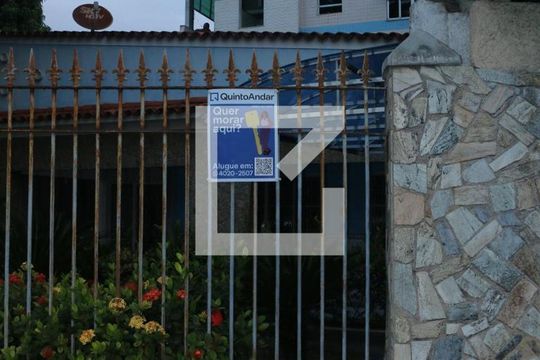 Fachada de casa para alugar com 2 quartos, 60m² em Metrópole, Nova Iguaçu