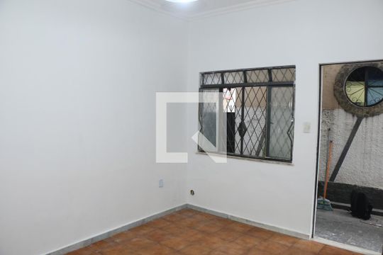 Sala de casa para alugar com 2 quartos, 60m² em Metrópole, Nova Iguaçu