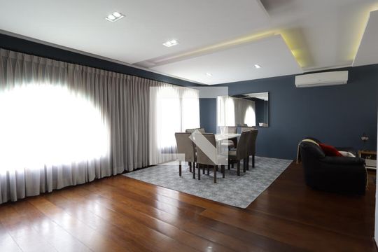 Sala de Jantar de casa para alugar com 3 quartos, 435m² em Jardim Leonor, São Paulo