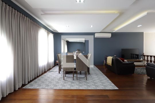 Sala de Jantar de casa para alugar com 3 quartos, 435m² em Jardim Leonor, São Paulo