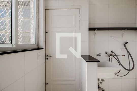 Área de Serviço de apartamento para alugar com 2 quartos, 149m² em República, São Paulo