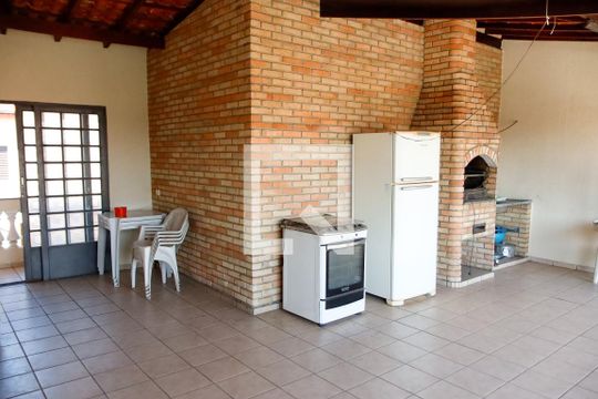 Área comum - Churrasqueira de casa à venda com 3 quartos, 203m² em Quitaúna, Osasco