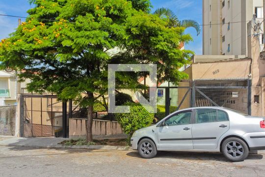 Fachada de casa de condomínio à venda com 2 quartos, 128m² em Vila Pereira Barreto, São Paulo