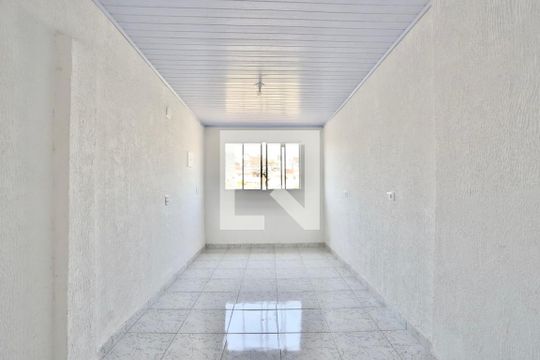 Studio de casa para alugar com 1 quarto, 40m² em Vila Bancaria, São Paulo