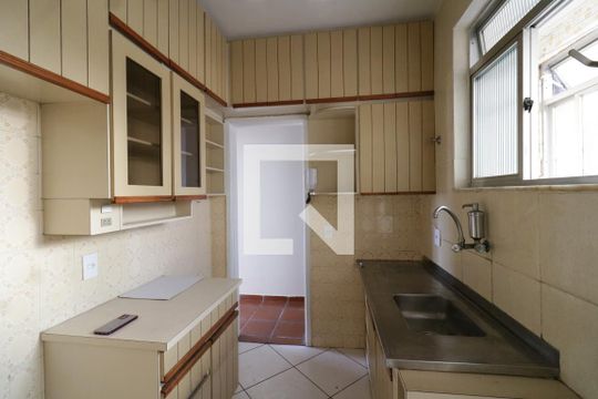 Cozinha de apartamento à venda com 2 quartos, 46m² em Tauá, Rio de Janeiro