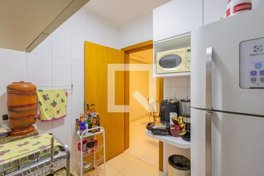 Cozinha de apartamento à venda com 3 quartos, 150m² em Santa Branca, Belo Horizonte