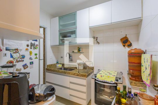 Cozinha de apartamento à venda com 3 quartos, 150m² em Santa Branca, Belo Horizonte