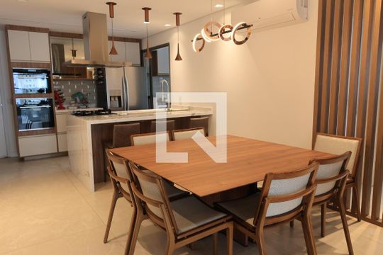 Sala de jantar  de apartamento para alugar com 3 quartos, 115m² em Indianópolis, São Paulo