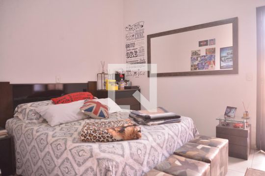 Quarto 1 de casa à venda com 3 quartos, 205m² em Vila Alpina, Santo André