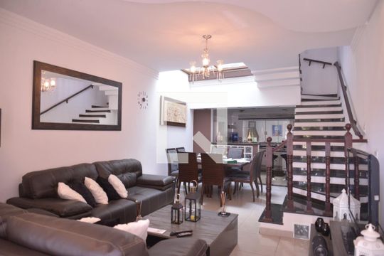Sala de casa à venda com 3 quartos, 205m² em Vila Alpina, Santo André