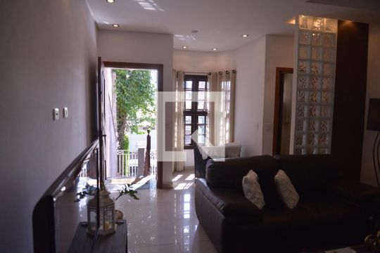 Sala de casa à venda com 3 quartos, 205m² em Vila Alpina, Santo André