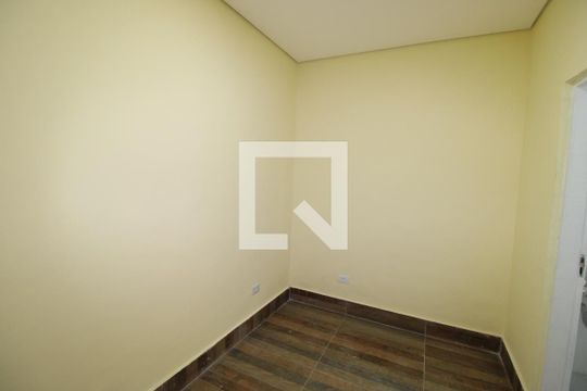 Suíte de casa para alugar com 1 quarto, 59m² em Jardim Miriam, São Paulo