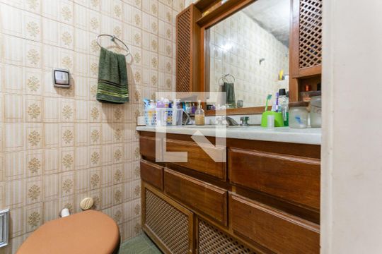 Banheiro Suíte de apartamento à venda com 3 quartos, 116m² em Grajaú, Rio de Janeiro