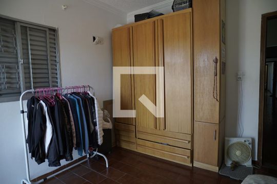 Quarto 1 de casa à venda com 4 quartos, 203m² em Vila Barreto, São Paulo