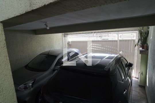 Garagem de casa à venda com 4 quartos, 203m² em Vila Barreto, São Paulo