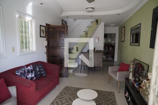 Sala de casa à venda com 4 quartos, 203m² em Vila Barreto, São Paulo