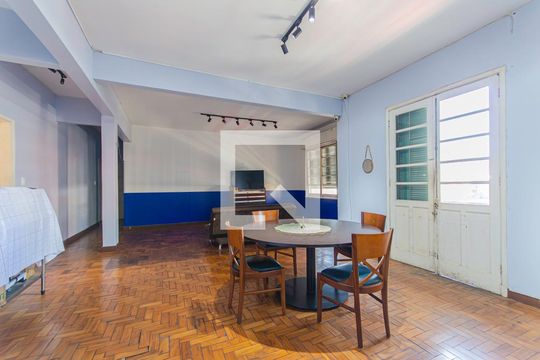 Apartamento à venda com 2 quartos, 130m² em Liberdade, São Paulo