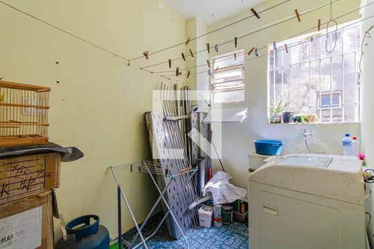 Área de Serviço de apartamento à venda com 2 quartos, 130m² em Liberdade, São Paulo