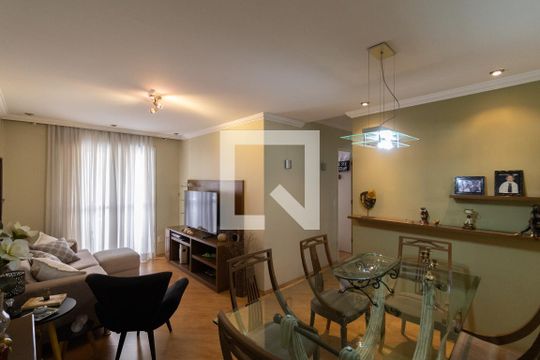 Apartamento à venda com 2 quartos, 72m² em Vila Marieta, São Paulo
