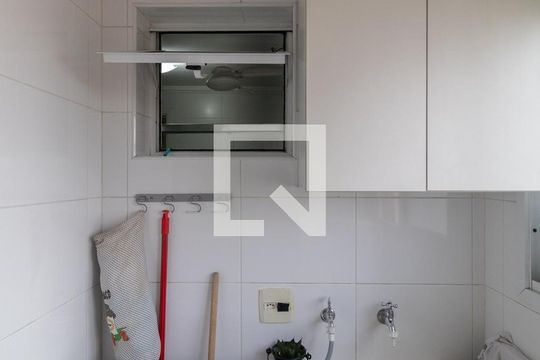 Área de Serviço de apartamento à venda com 2 quartos, 72m² em Vila Marieta, São Paulo