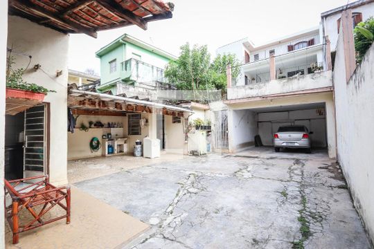 Garagem de casa à venda com 4 quartos, 199m² em Umarizal, São Paulo